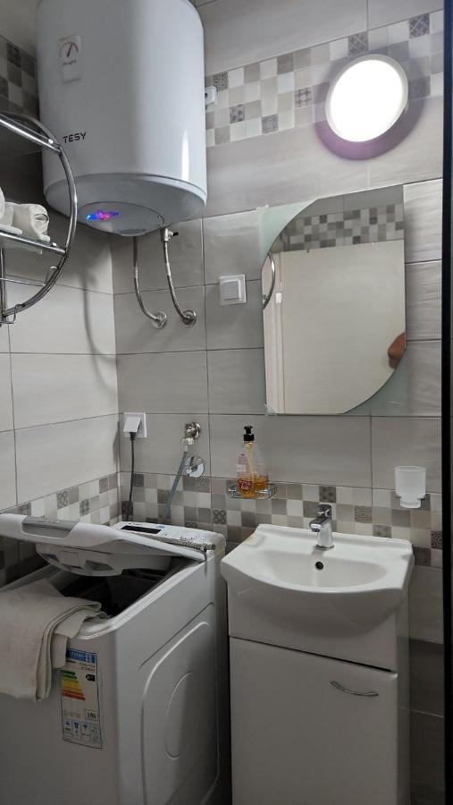 Apartmani Mia Sorajic Petrovac Екстериор снимка