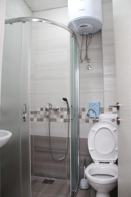 Apartmani Mia Sorajic Petrovac Екстериор снимка
